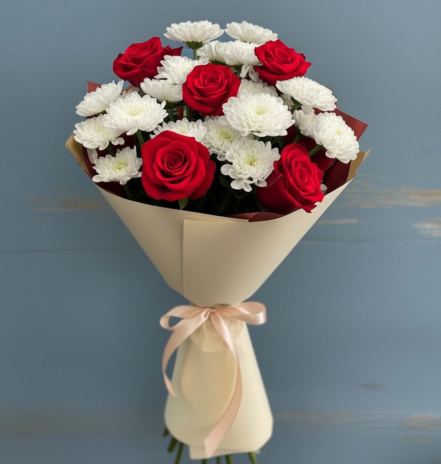 Букет цветов из: Розы и Хризантемы в Петровке Республика Крым