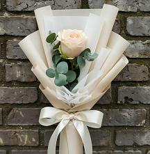 Букет цветов из:  Розы #REPLACE_PRED# Петровке Республика Крым