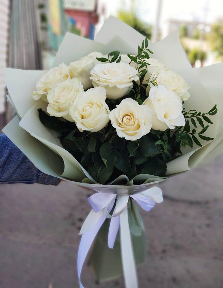 Букет Белые розы Проуд в Петровке Республика Крым