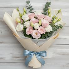 Букет цветов из:  Лизиантусы в Петровке Республика Крым