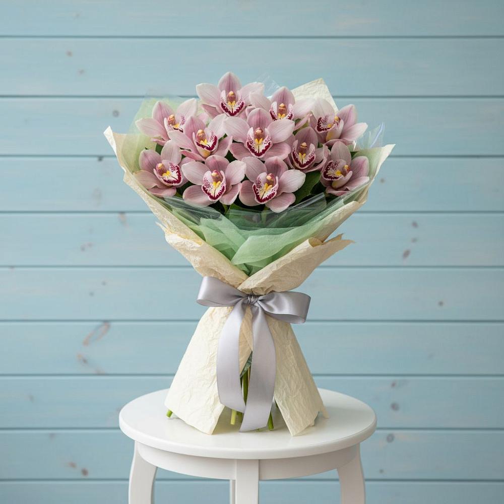 Букет цветов из: Орхидеи и Розы в Петровке Республика Крым