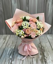 Букет цветов из:  Гвоздики, Розы и Хризантемы в Петровке Республика Крым