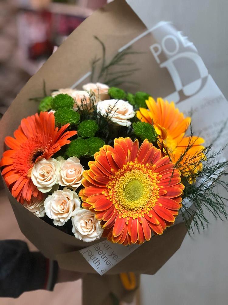 Букет цветов из: Герберы, Хризантемы и Розы в Петровке Республика Крым