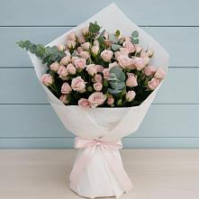 Букет цветов из:  Розы #REPLACE_PRED# Петровке Республика Крым