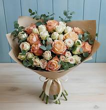 Букет цветов из:  Альстромерии и Розы в Петровке Республика Крым